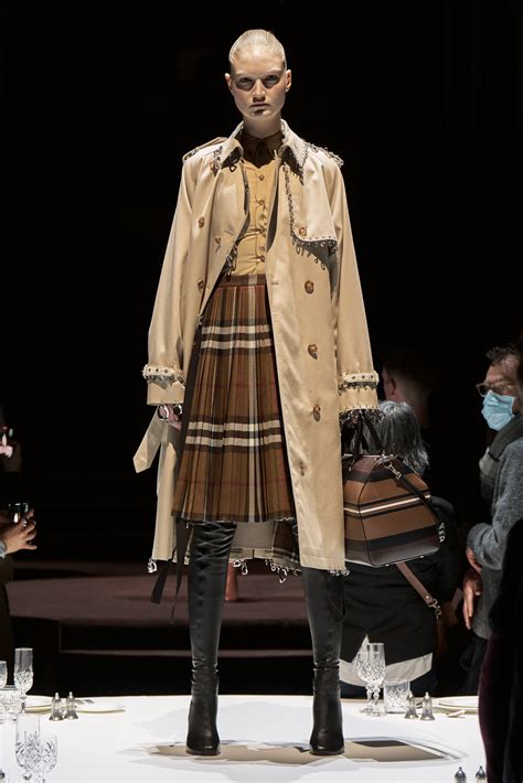 burberry fall 19|burberry models.